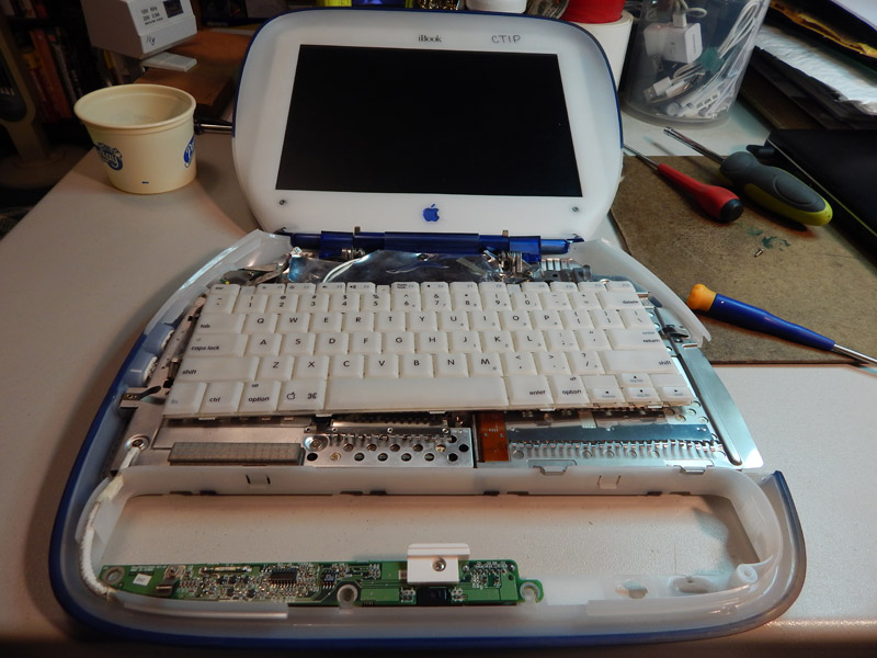 imac g3 clamshell