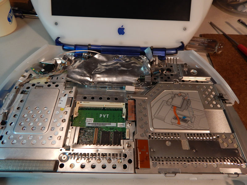 imac g3 clamshell