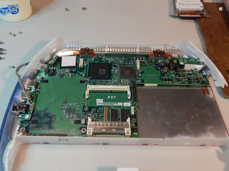imac g3 clamshell
