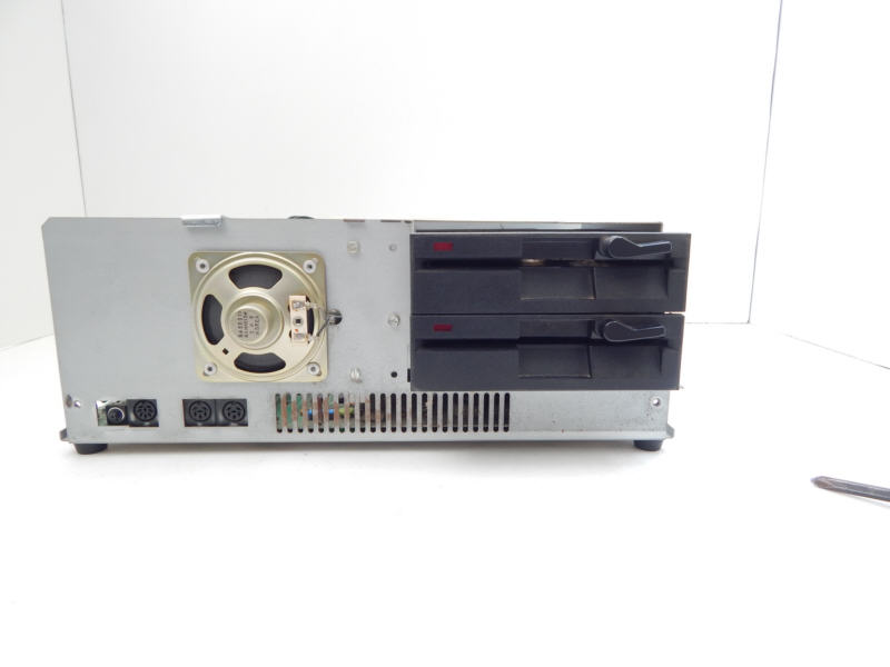 trs80 model 1000